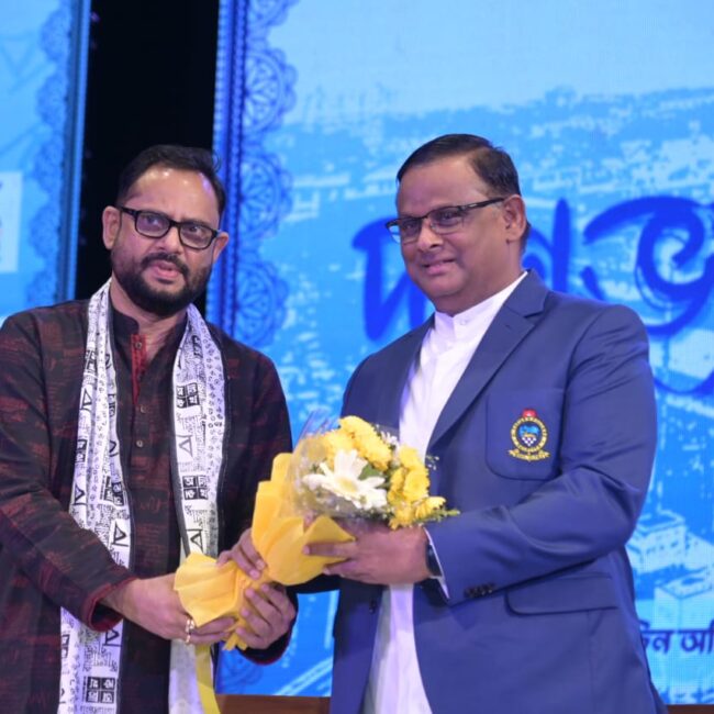 Dashabhuja Bangali’ 25 in association with Kahhak Publishers